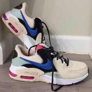 SOLD ✨ Women's Multicolor Nike Air Max Sneakers